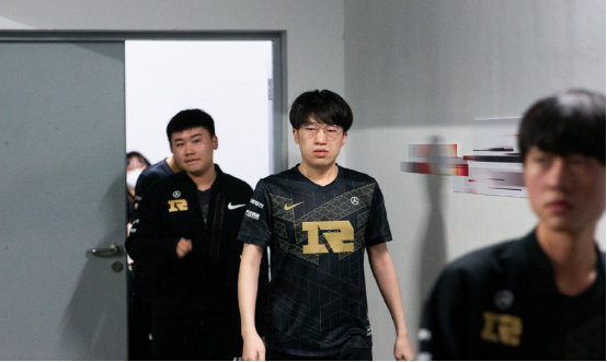 收益可观的 收益可观的