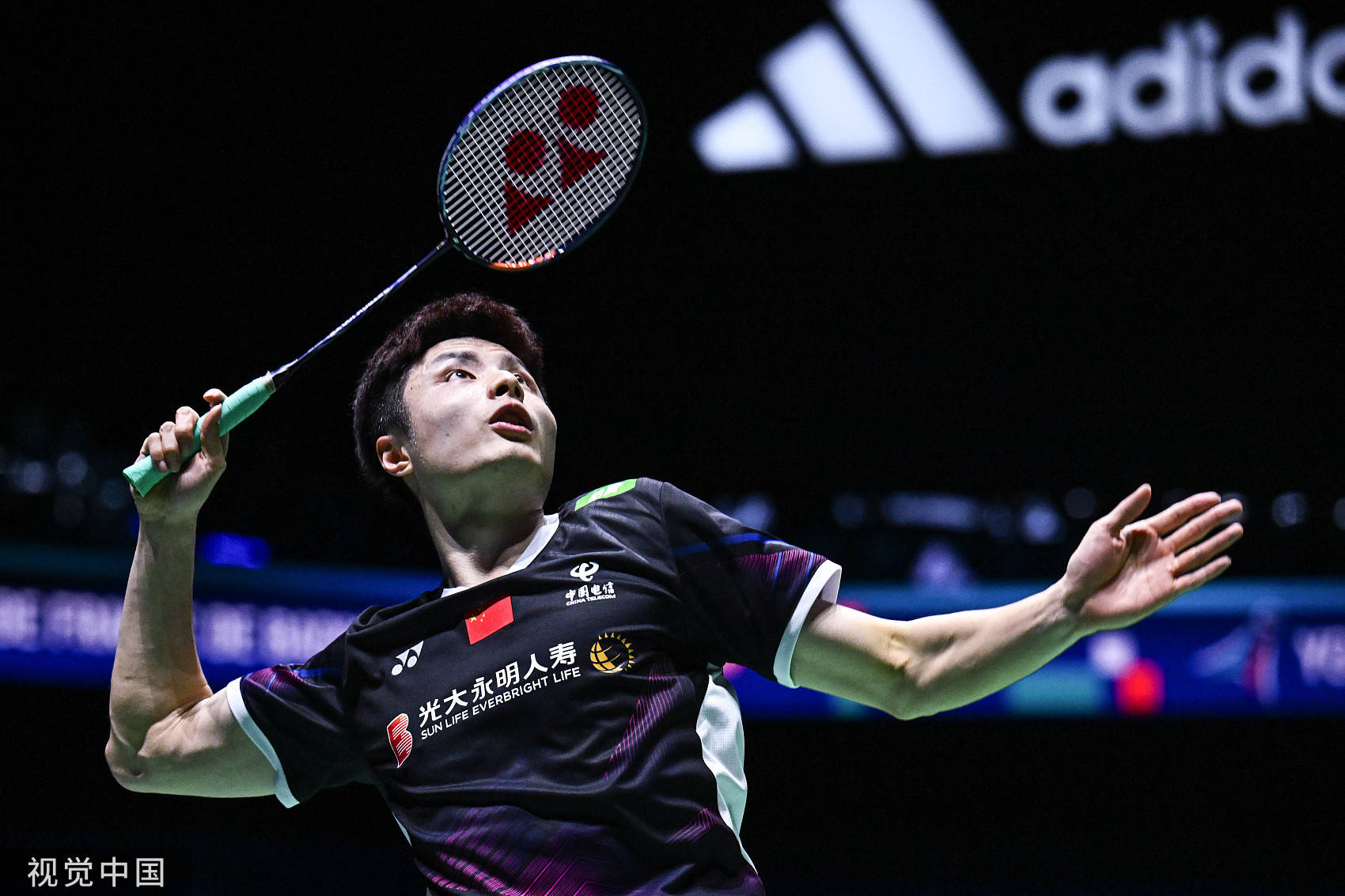 引领队伍的 引领队伍的