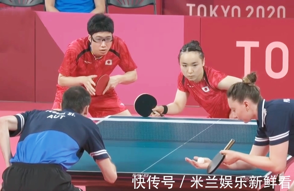 在绿茵场上 在绿茵场上